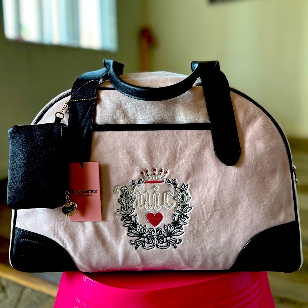 Juicy duffle bag